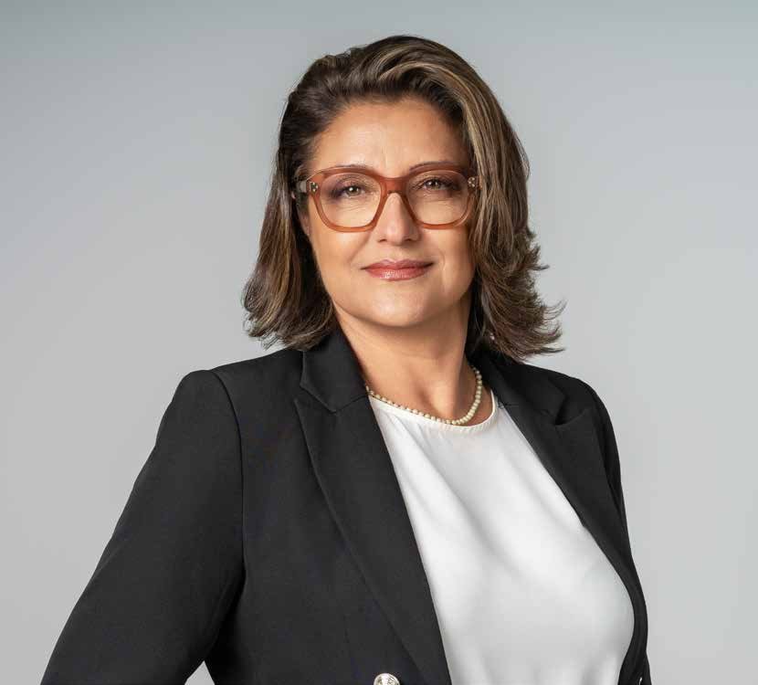 Cláudia Regina de Souza Bueno